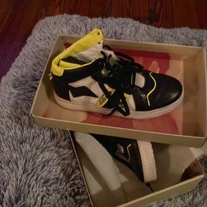 A.S.98 new with tags and original box size 39 black/white/neon yellow